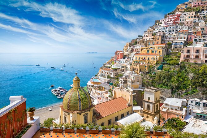 Private boat tour from Naples to Capri+Amalfi Coast JEANNEAU DB43 - Setting out from Naples aboard the Jeanneau DB43