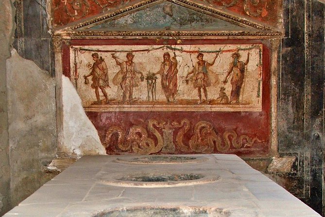 Private Day Tour of Pompeii, Sorrento and Positano with Pick Up - Walking into ancient Pompeii