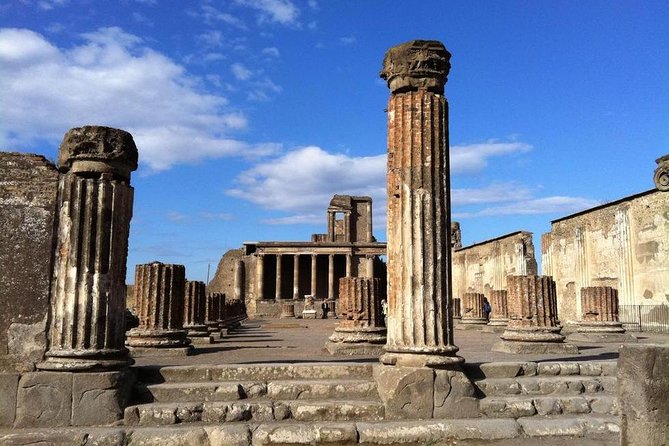 Private day tour: Pompei and Herculenium. - Guide or self-guided visit?