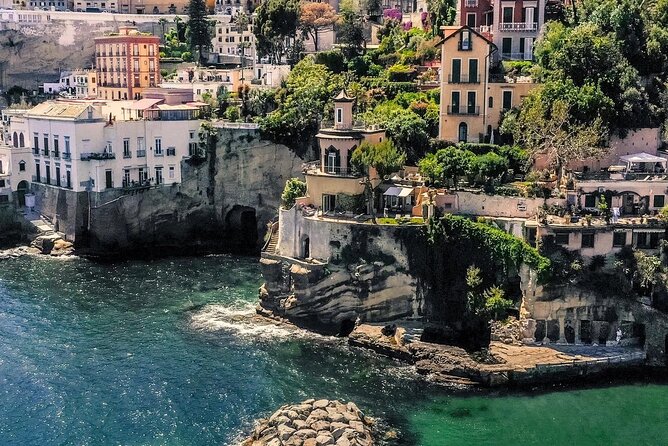 Private Guided Half Day Panoramic Tour in Naples - Tufò turns lunch into part of the tour