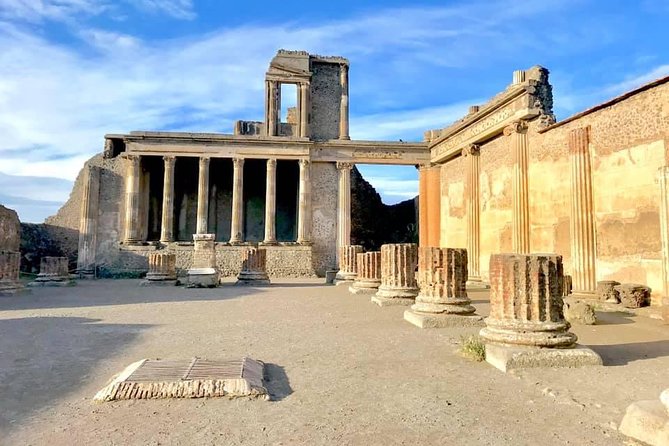 Private Guided Tour of Pompeii and Herculaneum - Starting at Pompeii’s Porta Marina entrance