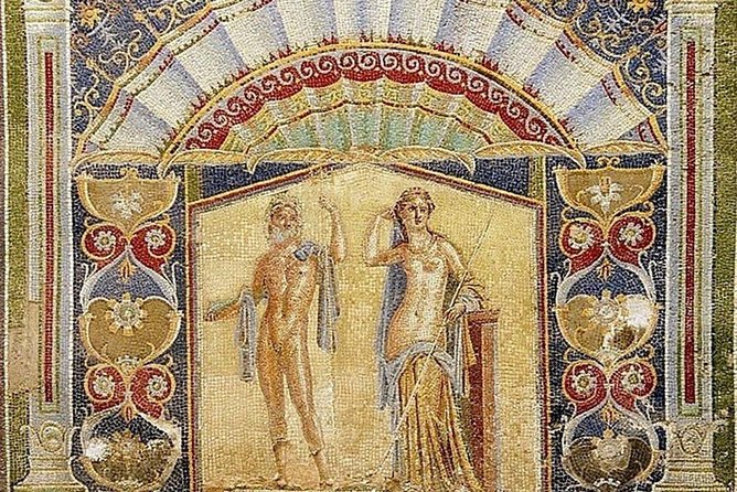 Private Herculaneum Tour for Kids and Families - Entering the preserved Roman town