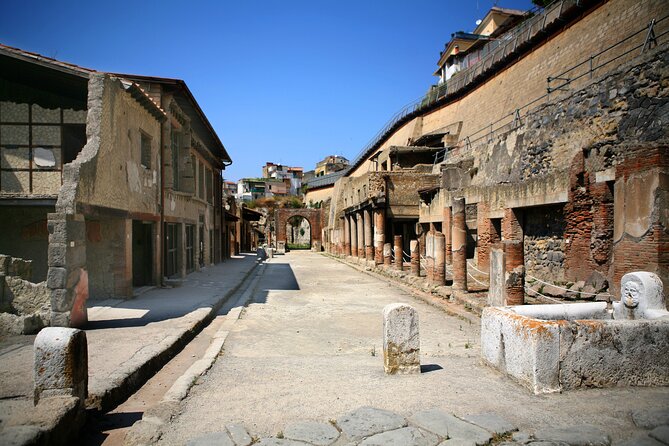 Private Herculaneum Tour – Top Experience with Local Guide - The Boat Pavilion and the ancient shoreline
