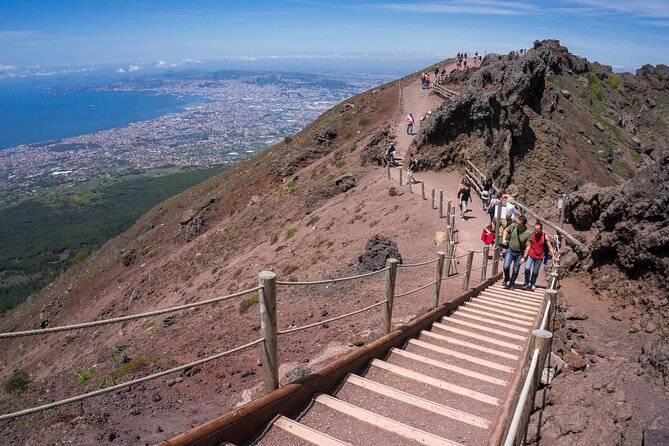 Private Pompeii and Vesuvius with Wine Tasting and Full Tickets - Markets, baths, and houses reveal daily life