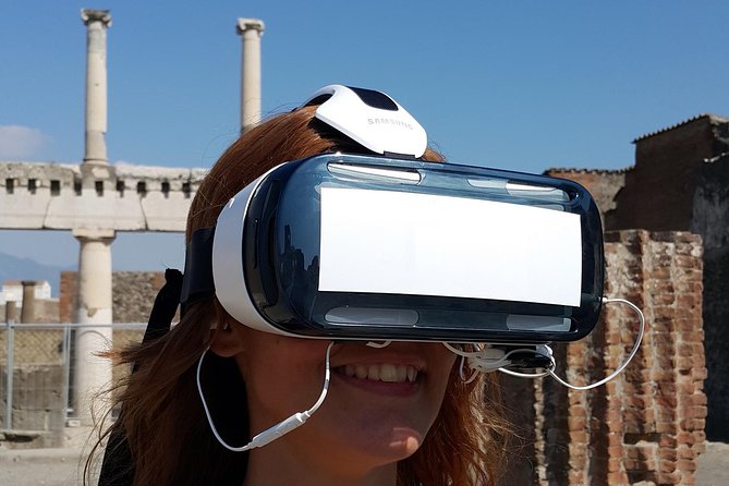 Private Pompeii Tour with 3D Virtual Reality Headset - A two-hour walk through the archaeological park