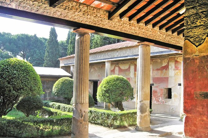 Private Pompeii Tour with Fast-Entrance Tickets to the Ruins & Exclusive Guide - Entering through Porta Marina Inferiore