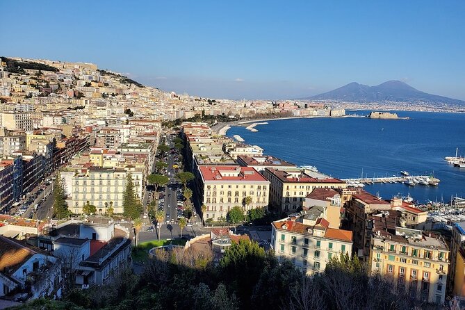 Private Sightseeing Tour in Naples by Vespa - Maschio Angioino, Trieste e Trento, and the grand center