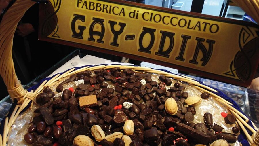 Private Tour: Naples Food Tasting Tour by Vintage Vespa - What the price includes, and what it is worth