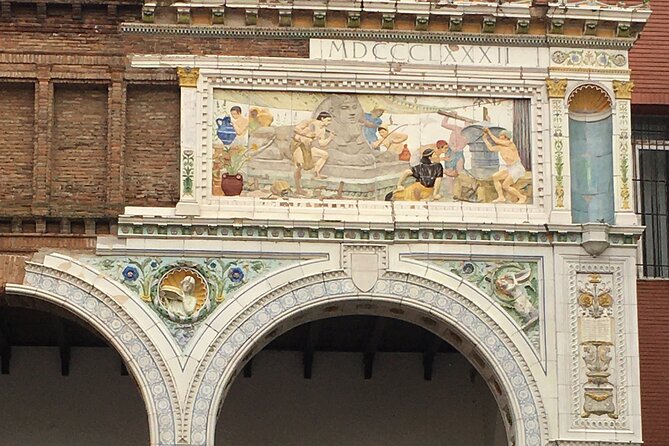 Private tour of Naples with street food tasting - San Gregorio Armeno, the street of nativity scenes