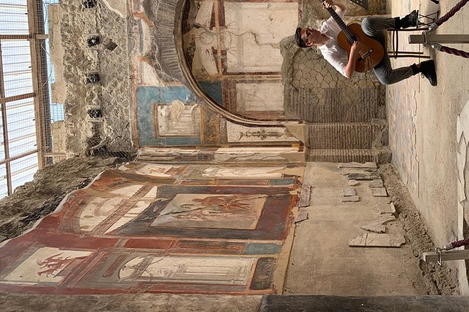 Private Tour of Pompeii - The Human Story Behind AD 79