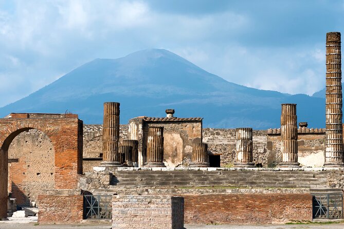 Private Tour of Pompeii and the Amalfi Coast from Sorrento or Naples - Who should book this private day?