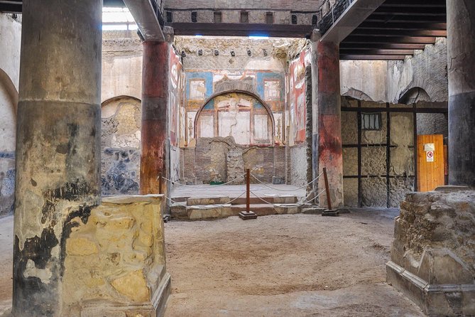 Private Tour Pompeii and Herculaneum - Is $444.11 per person a fair price?