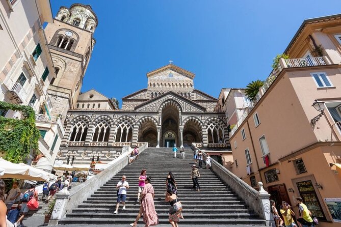 Private Tour to Amalfi Coast and Sorrento from Naples with Driver - Private transport is the strongest feature