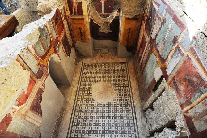 Private tour to Pompeii Herculaneum and Vesuvius - Vesuvius after the ruins: the view that completes the story