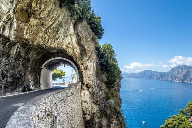 Private Transfer: from Naples (hotel-airport-train station) to Amalfi (hotel) - Booking details that can prevent trouble