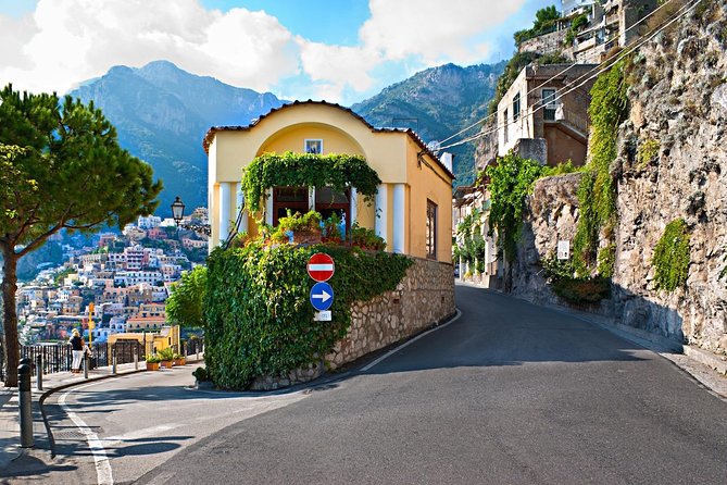 Private Transfer: from Naples (hotel-airport-train station) to Positano (hotel) - Booking details that can save you trouble