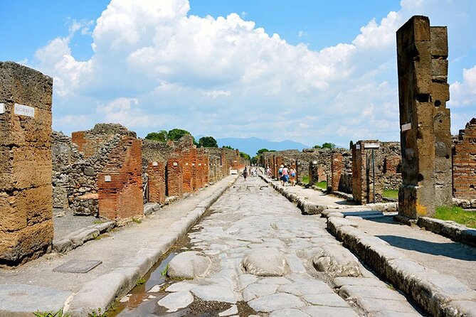 Private Transfer from Naples to Positano with Pompeii Ruins - Key points to know before booking
