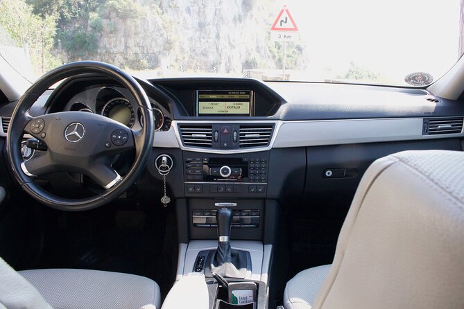 Private Transfer from Naples to Sorrento or from Sorrento to Naples - Port pickups for cruise and ferry arrivals