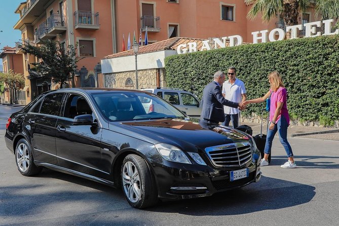 Private Transfer: Positano to Naples or Vice Versa - The route from Naples to Positano