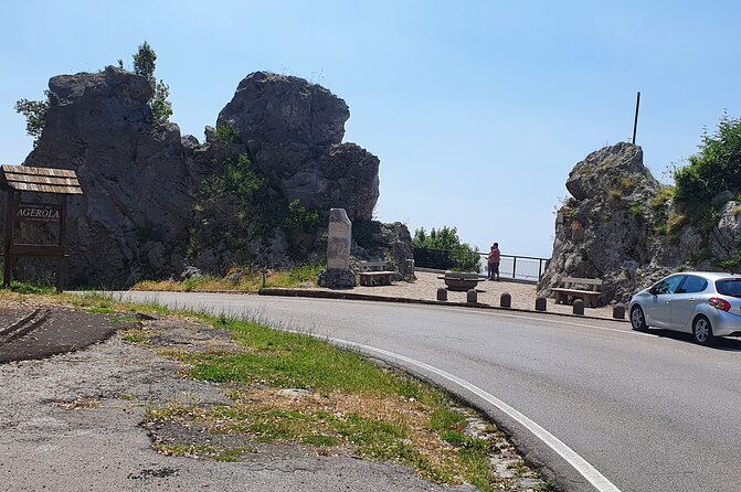 Private transfers naples airport to amalfi - The route takes you from Naples toward Amalfi