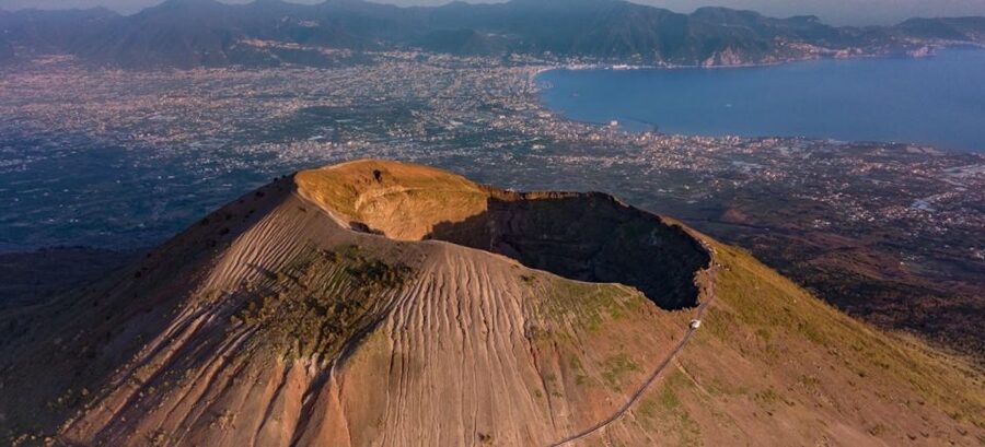 Round-Trip to Vesuvius National Park From Ercolano - The timing deserves serious attention