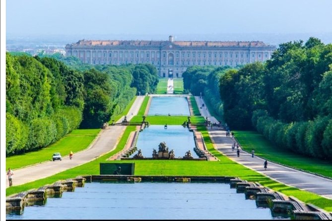 Royal Palace of Caserta tour and winery Cantina sul Vesuvio . - Why pair Caserta Palace with Mount Vesuvius wine?