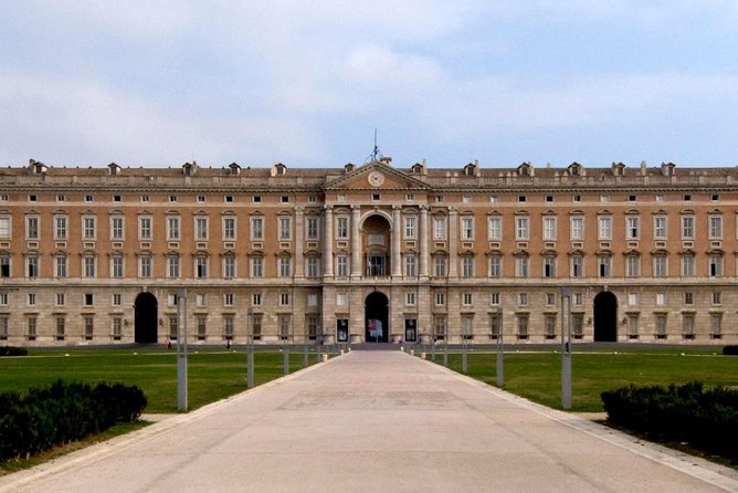 Royal Palace of Caserta tour and winery Cantina sul Vesuvio . - Entering the 1,200-room Royal Palace of Caserta