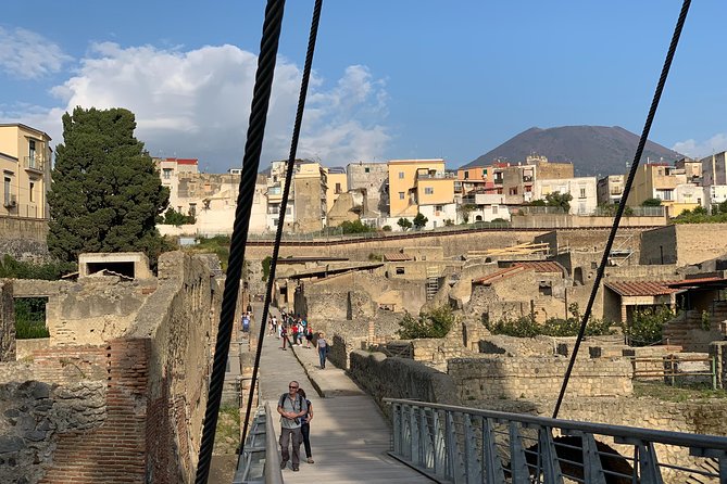 Secret Herculaneum: The Hidden Treasure of Ancient Roman Civilization - Entering the houses of ancient Herculaneum