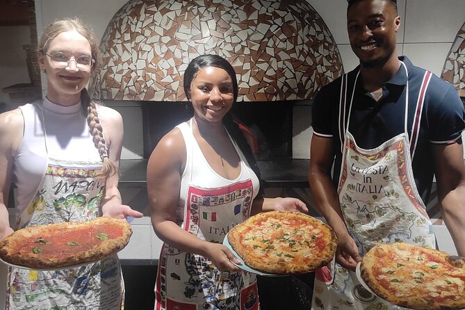 Semi-Private Pizza Making Experience in Naples with Drink - Why the short format can work well