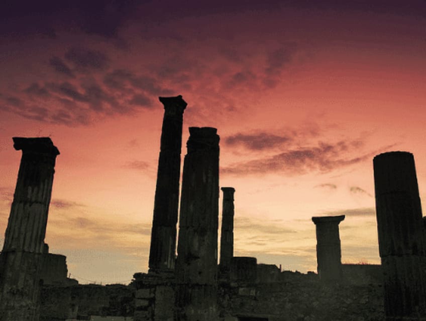 Shared Tour Sorrento, Amalfi Coast, and Pompeii from Naples - The guide can shape the feel of the day
