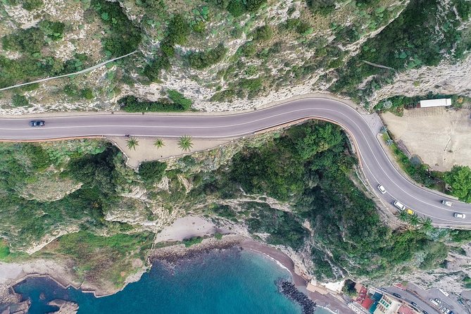 Shared Transfer from Naples Airport to Sorrento - Timing, flight delays, and fixed departures