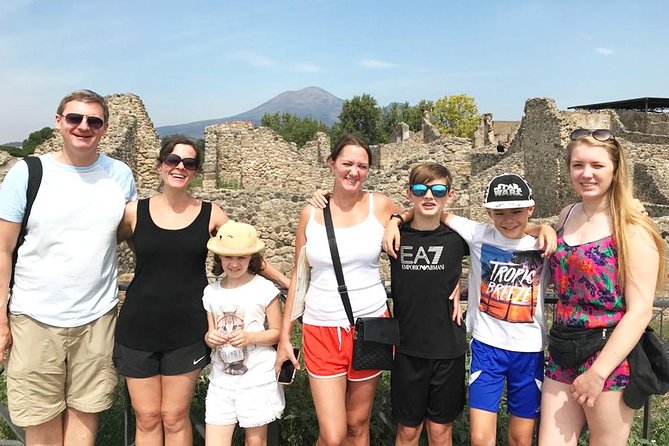 Shore Excursion Tour for Kids from Naples to Pompeii and Amalfi Coast - Pompeii with a guide who knows how to hold attention