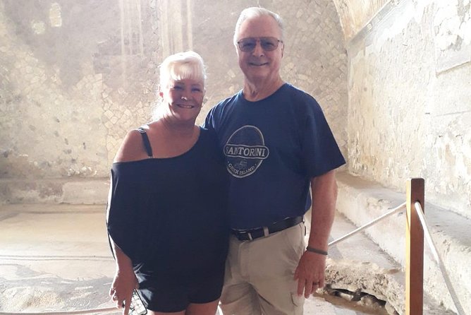 Skip-the-line Ancient Herculaneum Highlights Exclusive Tour with Private Guide - Entering the Roman houses