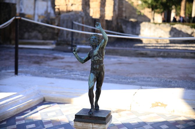 Skip-the-Line Best of Pompeii in one Day Tour w Local Guide & new opened houses - Is four hours enough?