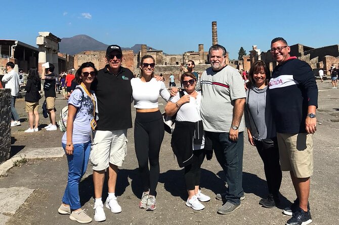 Skip-the-line Exclusive Private Full-Day Complete Ancient Pompeii Guided Tour - The Stabian Baths explain Roman leisure