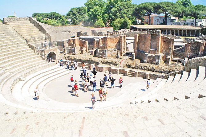Skip the Line Guided Tour of Pompeii led by an Archaeologist - Why a guide changes the Pompeii experience