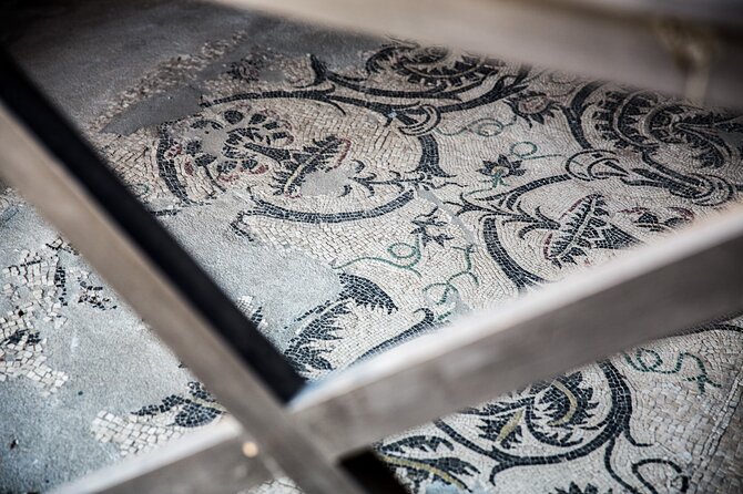 Skip-the-Line Pompeii Guided Tour from Naples - The Temple of Jupiter and the Macellum