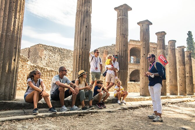 Skip-the-Line Pompeii Guided Tour from Naples - What the Guide Adds