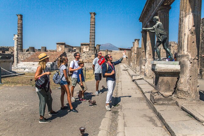 Skip-the-Line Pompeii & Mt. Vesuvius Day Trip from Naples - Lunch Is a Practical Pause, Not the Main Event