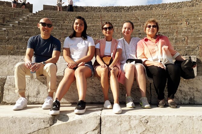 Skip-the-Line Pompeii Tour for Kids with an Archaeologist - Guides who know how to reach children