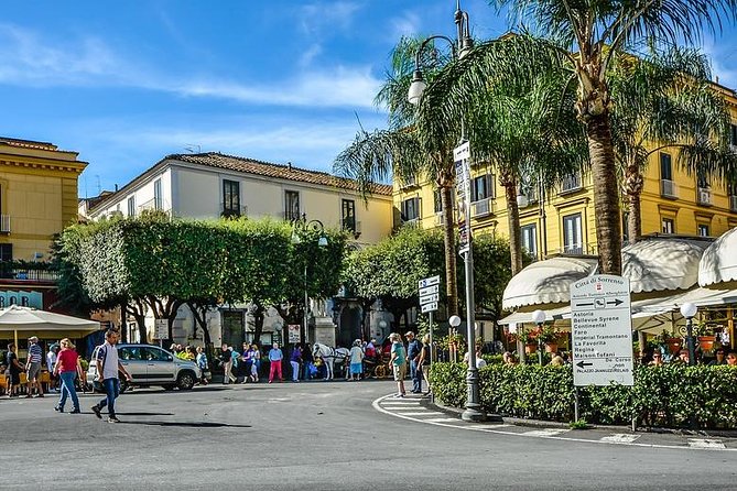 Sorrento, Positano & Amalfi Day Tour from Naples - Guides make a real difference