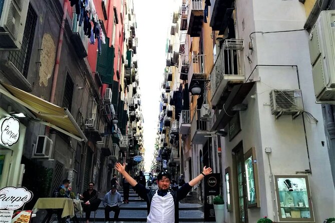 Spanish Quarter of Neaples StreetArt & Traditions, with coffee and babà - Vico Lungo Gelso and the final street art stop