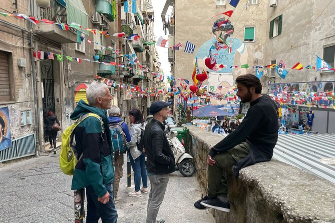 Spanish Quarters, to discover folklore, artisans and local life - Street art with Maradona and Totò