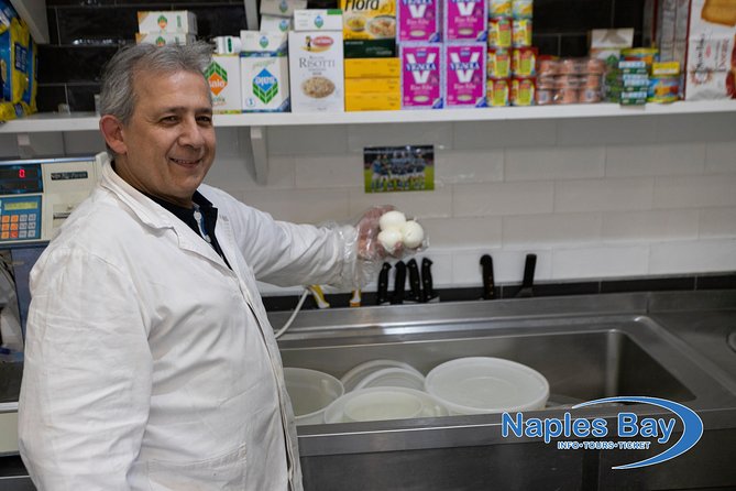 Street food in Naples with 6 Stops and Limoncello - Taralli at Panificio Coppola