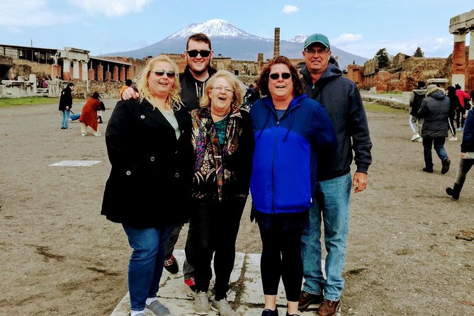 The charm of Pompeii and Herculaneum.Private Tour with Official Guide - Herculaneum and its splendid villas