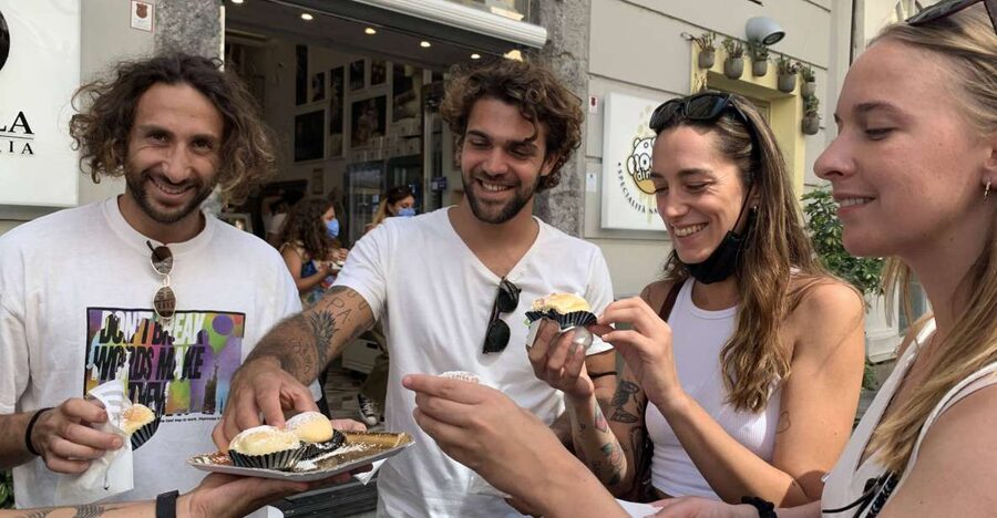 The Original Street Food & Market Tour of Naples - Why this tour feels like Naples rather than a food lecture