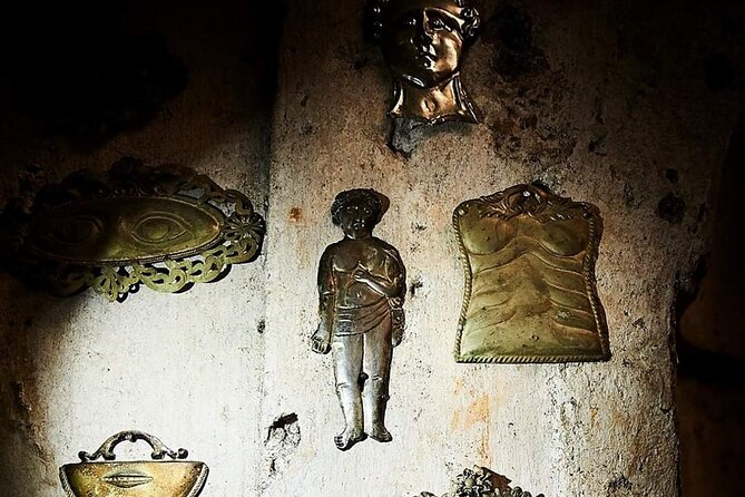 The Skull with the Ears: the Cult of the Dead in the Church of S. Luciella - Why Santa Luciella’s skull is worth your time
