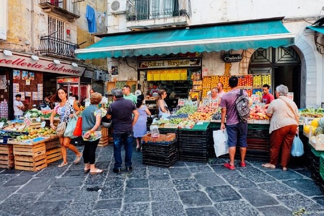 The Spanish Quarters, Street Art and Local Market Tour in Naples - Who should book this two-hour walk?