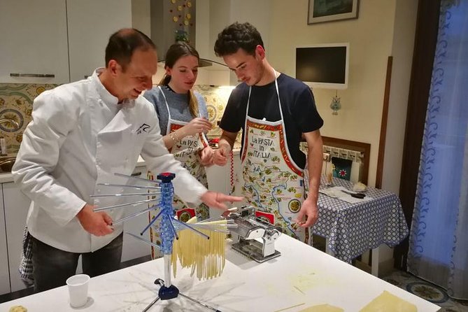 The Ultimate Neapolitan Cooking Class with Local - Price and what the evening is worth