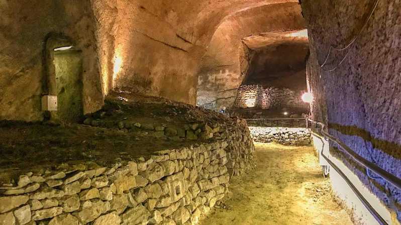 The Underground of Napoli: a Trip to the Hidden City - Key points at a glance